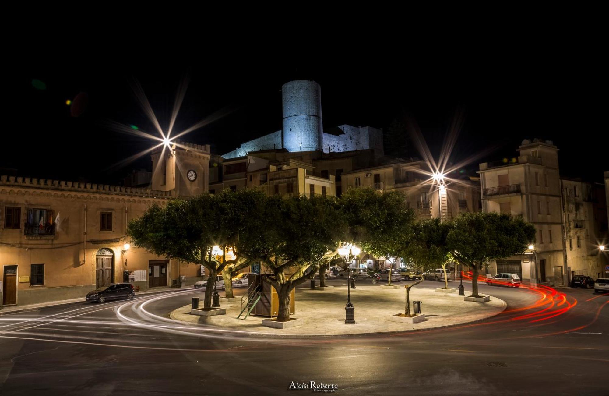 Holiday Home Castle Salemi - Casa Vacanze المظهر الخارجي الصورة